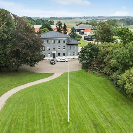 Lovely In With Wifi بيت للعطل Brørup